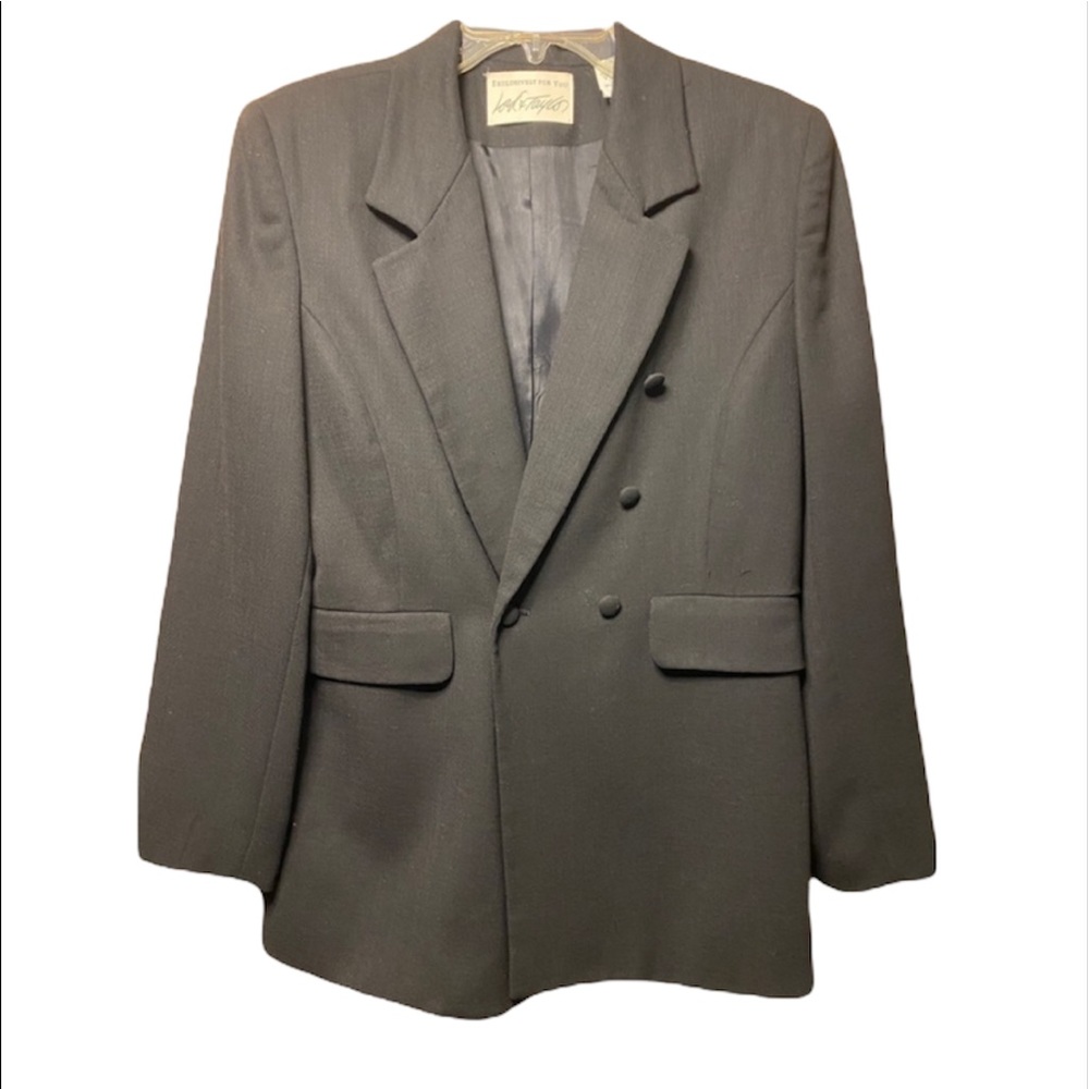 Lord and Taylor blazer